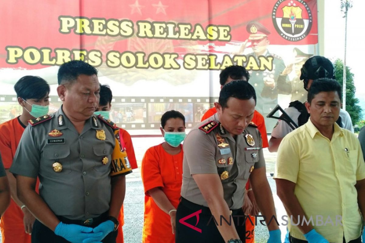 Polres Solok Selatan Tangkap Lima Terduga Pengedar Narkoba Antara Sumbar