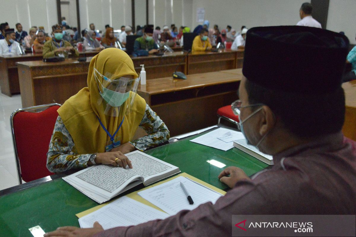 Calon Komisioner Kpi Aceh Ikuti Tes Baca Al Quran Antara News