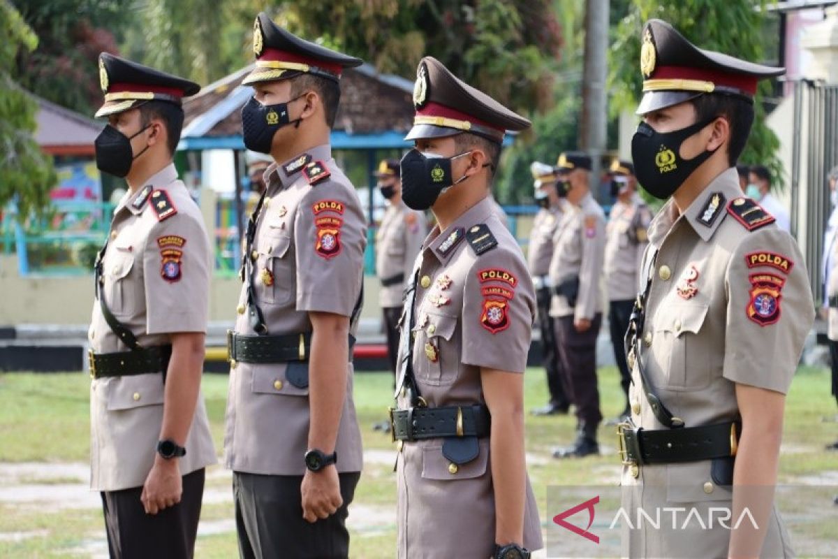 Kasat Reskrim Polresta Palangka Raya Dan Kapolsek Bukit Batu Berganti