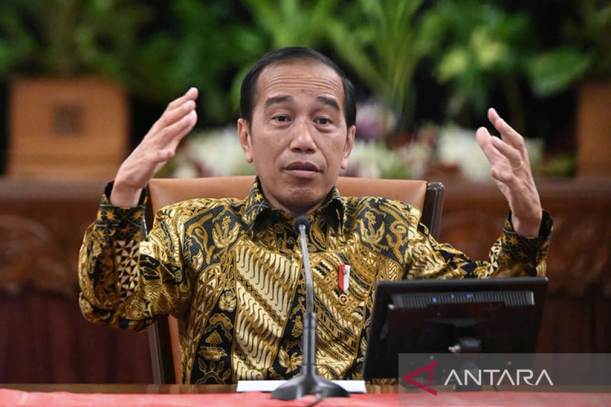 Kemarin Pesan Tahun Baru Jokowi Dan Ma Ruf Amin Antara News