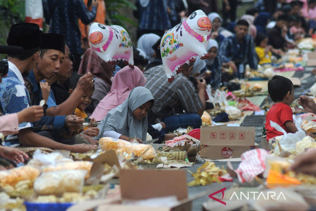 Menengok Tradisi Syawalan Di Lereng Gunung Merapi Antara News