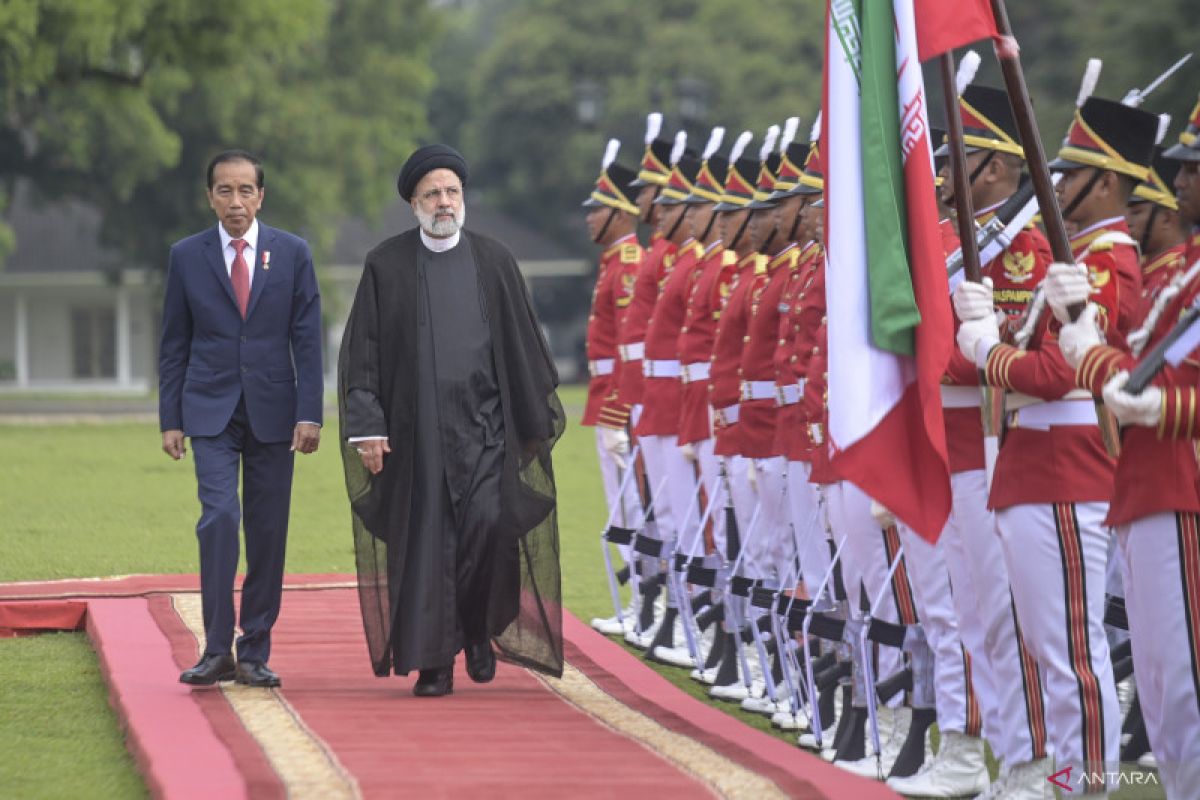 Presiden Joko Widodo Terima Kunjungan Presiden Iran Antara News