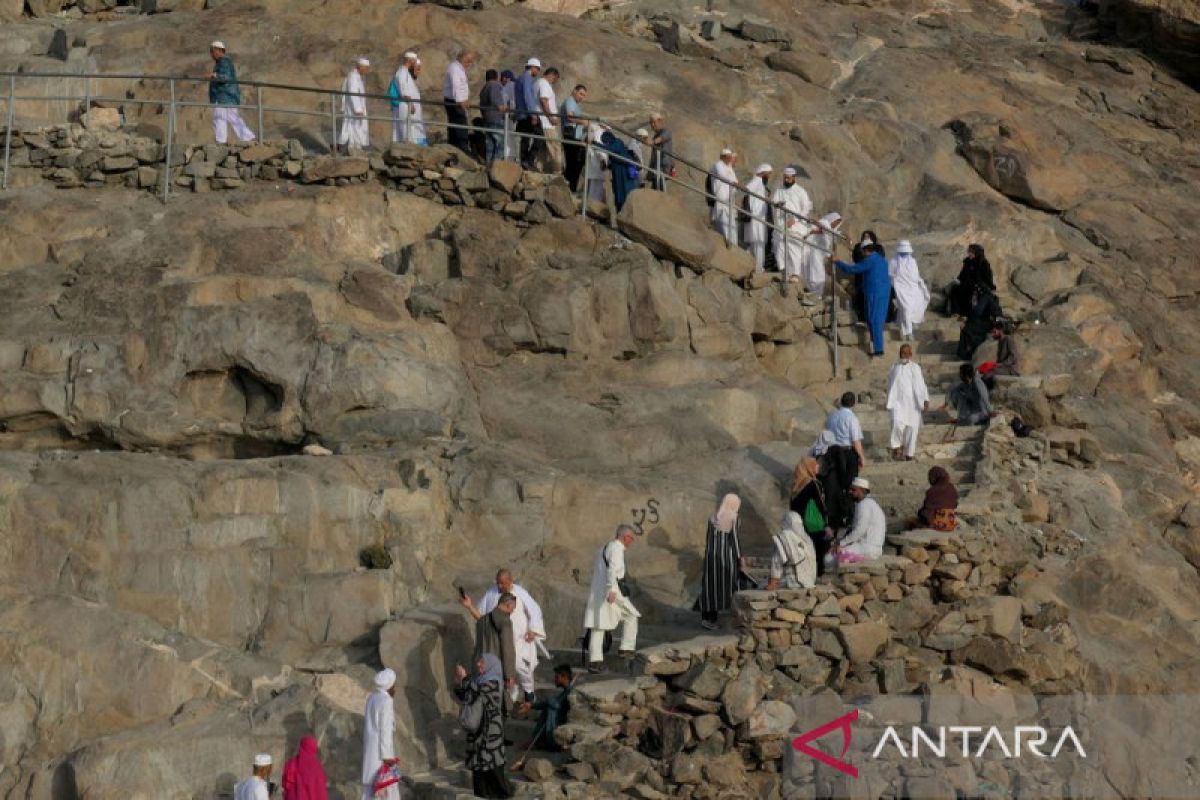 Ziarah Di Gua Hira ANTARA News