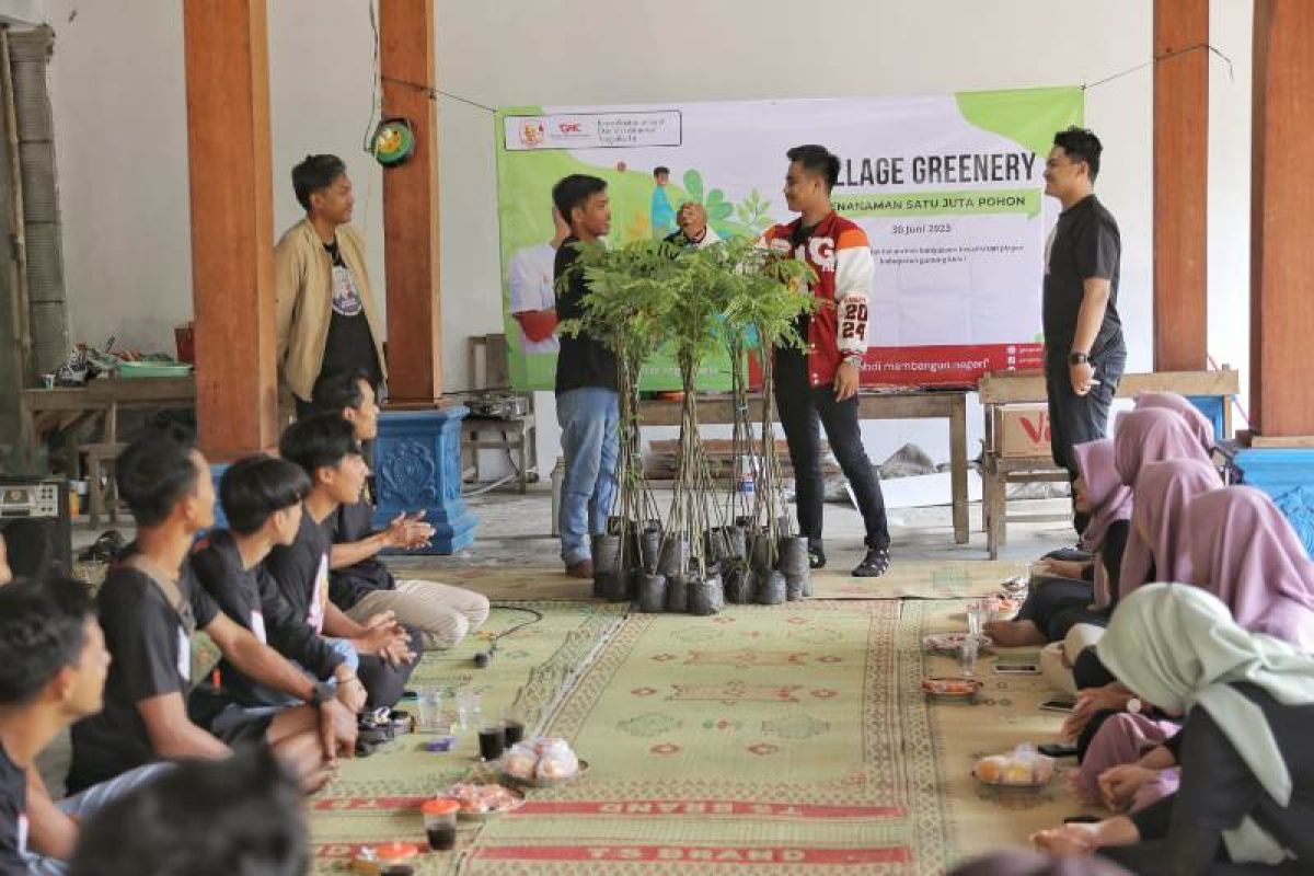 Ganjar Milenial Kampanyekan Lingkungan Lewat Penanaman Satu Juta Pohon