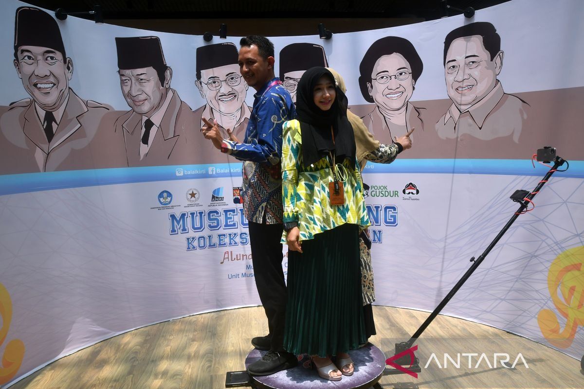 Pameran Museum Keliling Koleksi Kepresidenan Di Bogor Antara News