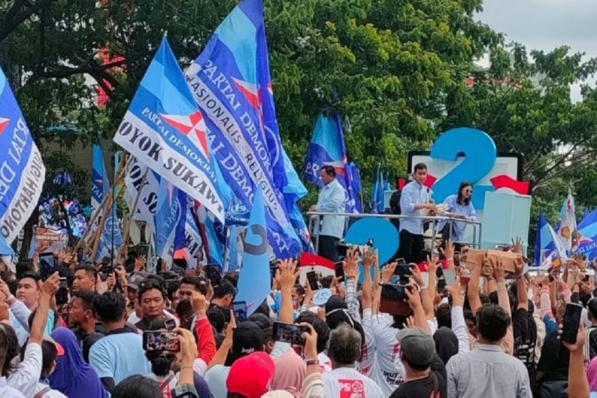 Prabowo Gibran Hadiri Kampanye Akbar Di Simpang Lima Semarang Antara News