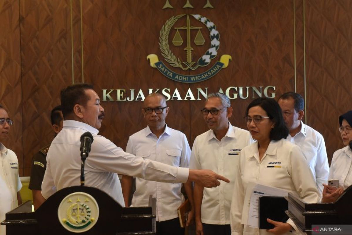 Menkeu Laporkan Dugaan Korupsi LPEI Ke Kejagung ANTARA News