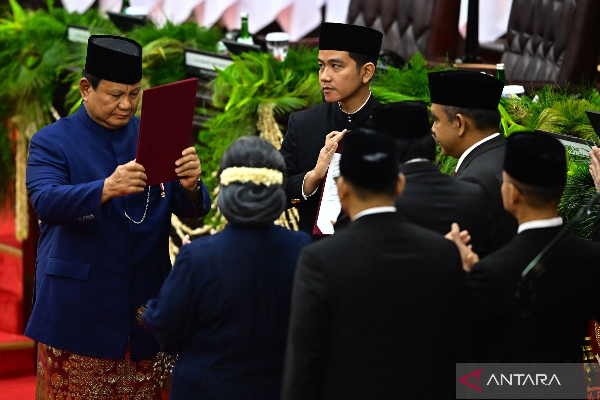 Pelantikan Prabowo Subianto Dan Gibran Rakabuming Raka Sebagai Presiden