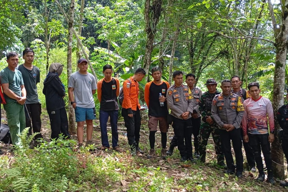 Tim SAR Evakuasi Enam Pendaki Tersesat Di Gunung Kabupaten Morut