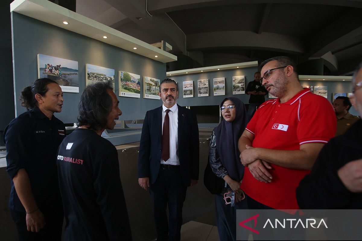 FOTO Pameran Foto 20 Tahun Tsunami Aceh ANTARA News Aceh