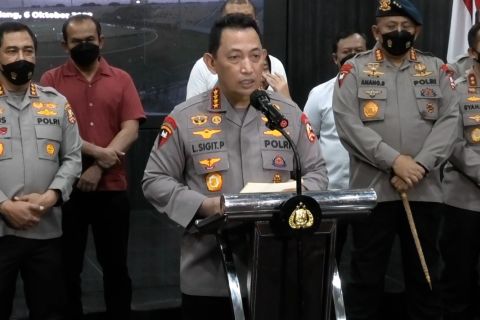 Polri Tahan Enam Tersangka Kasus Tragedi Kanjuruhan ANTARA News