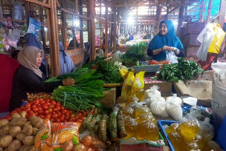 Harga Bahan Pokok Dan Komoditi Pasar Di Takengon Turun Ini Rinciannya