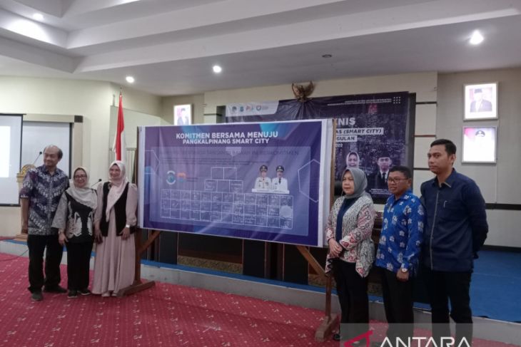 Pemkot Pangkalpinang Tandatangani Komitmen Menuju Smart City Antara