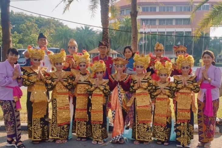 Sanggar Santhi Budaya Singaraja Wakili Indonesia Ke Thailand ANTARA