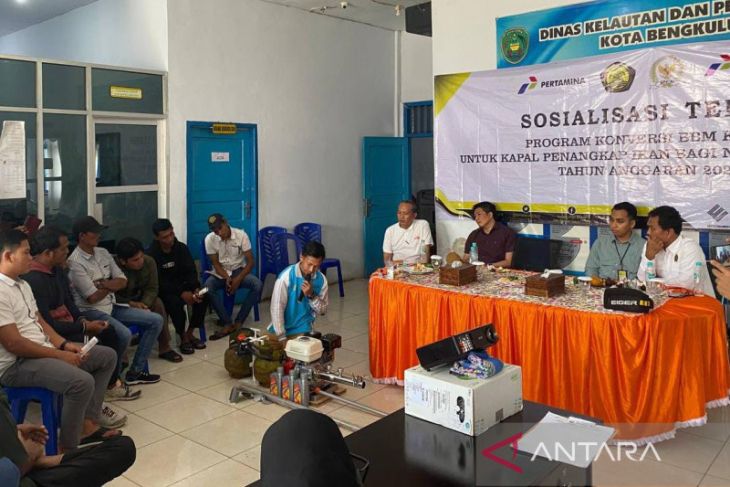 Kementerian Esdm Salurkan Bantuan Mesin Kapal Untuk Bengkulu