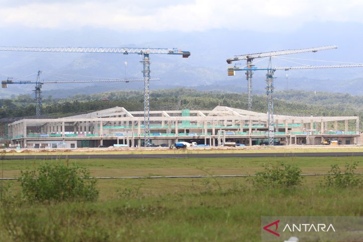 Target Penyelesaian Bandara Kediri Antara News Jawa Timur