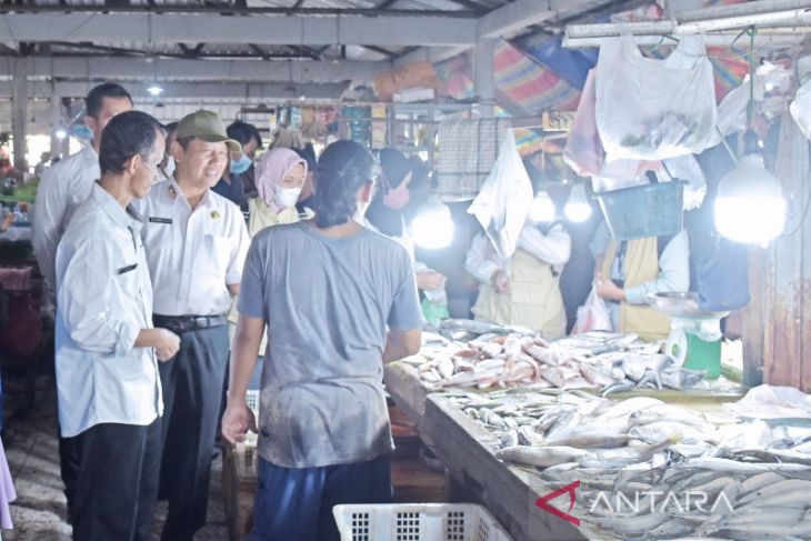 Bangka Barat Pastikan Stok Bahan Pokok Aman Hingga Idul Fitri Antara