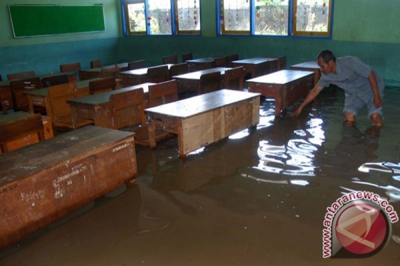 116 Sekolah Di Jakarta Diliburkan Akibat Banjir ANTARA News