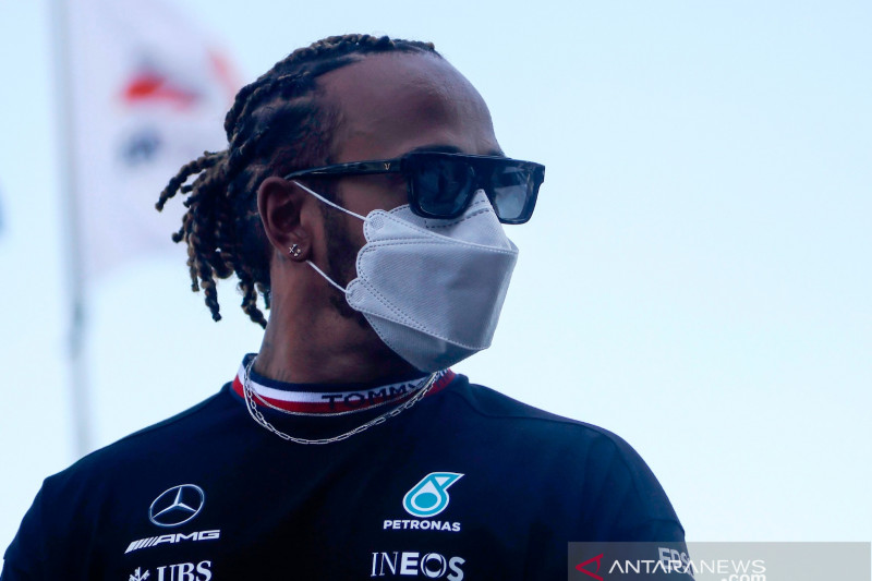 Mercedes Perpanjang Kontrak Lewis Hamilton Hingga Antara News