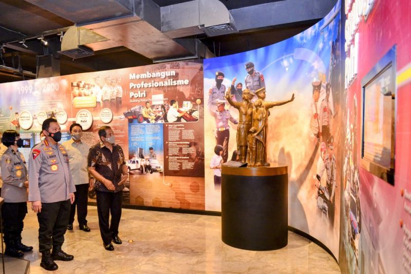 Kapolri Resmikan Revitalisasi Museum Polri Antara News Kalimantan Utara