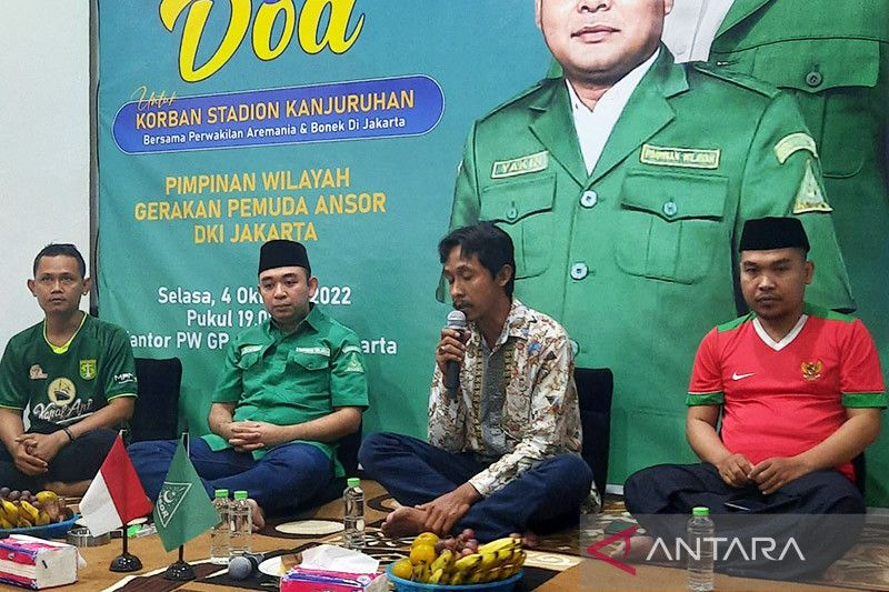 GP Ansor Gelar Doa Bersama Aremania Dan Bonek Di Jakarta ANTARA News