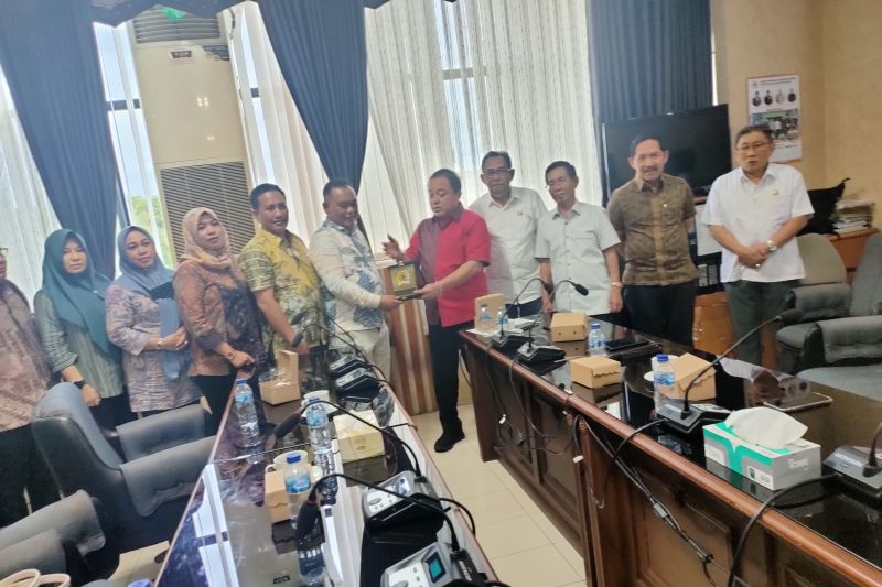 Dprd Kotabaru Kalsel Minta Kelanjutan Pembangunan Jembatan Selat Pulau