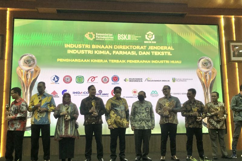 Kemenperin Serahkan Penghargaan Industri Hijau 2022 ANTARA News