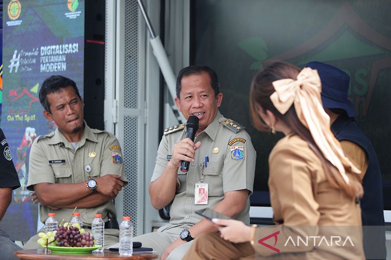 Wali Kota Jakut Sosialisasikan Manfaat Program Pertanian Perkotaan