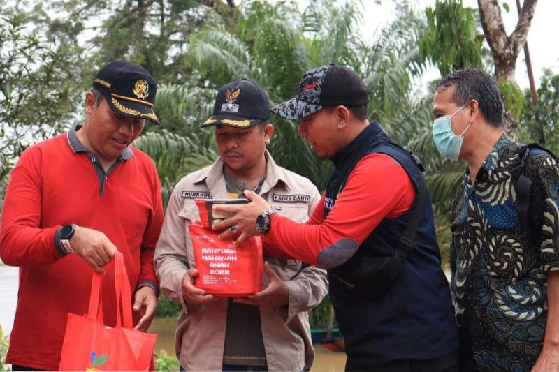 Bpbd Bengkayang Catat Jiwa Terdampak Banjir Antara News