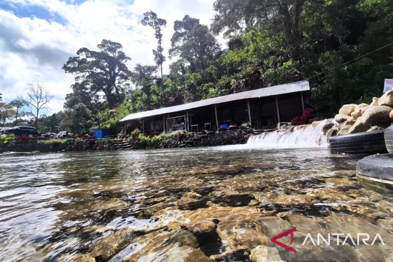 Lubuak Soda Objek Wisata Yang Wajib Dikunjungi Di Tanah Datar Antara