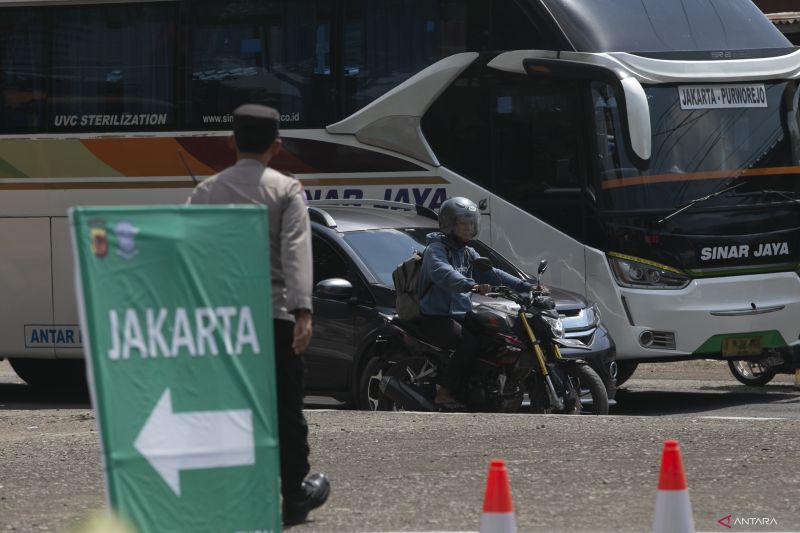 Round Up Puncak Arus Milir Kedua Pada Minggu Aman Dan Lancar ANTARA News