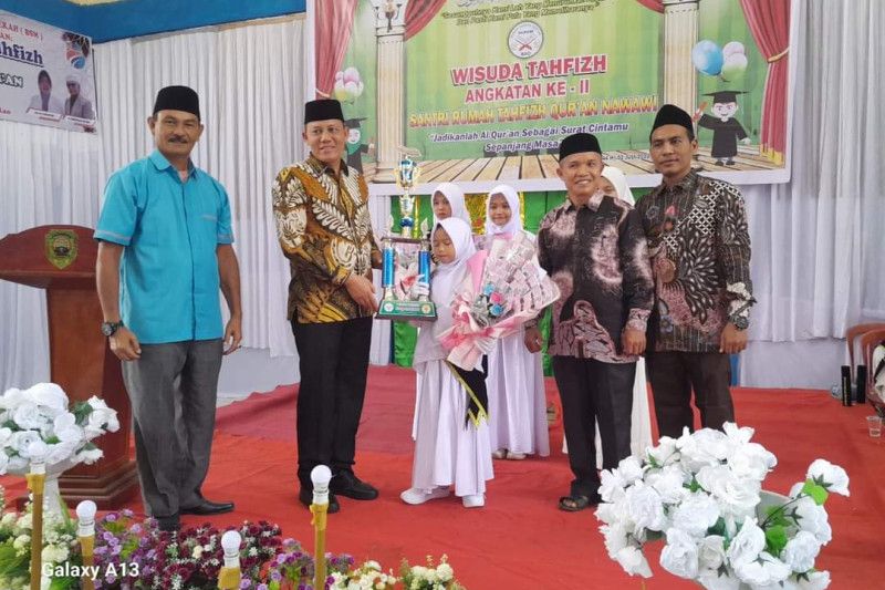 Puluhan Santri Rumah Tahfiz Quran Nawawi Wisuda Sabar As Generasi