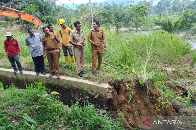 Dinas Pupr Mukomuko Gerak Cepat Bangun Irigasi Jebol Akibat Banjir