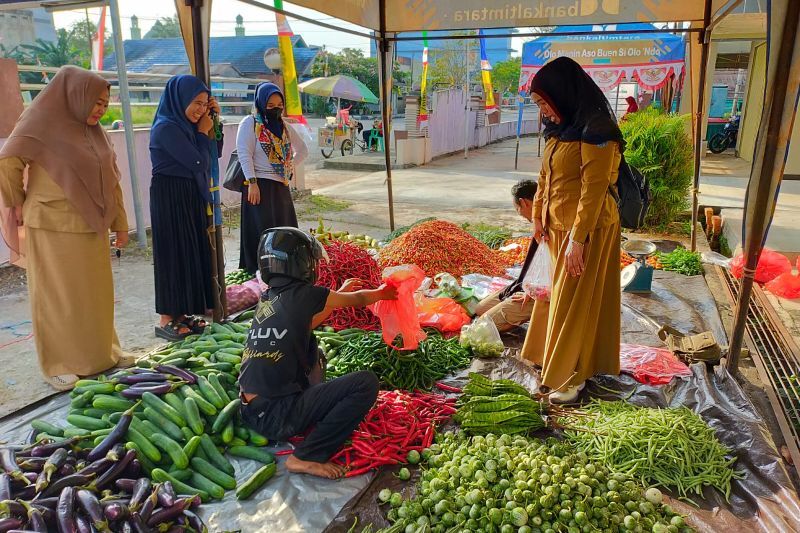 Pemkab Paser Gelar Gerakan Pangan Murah Kendalikan Inflasi Antara