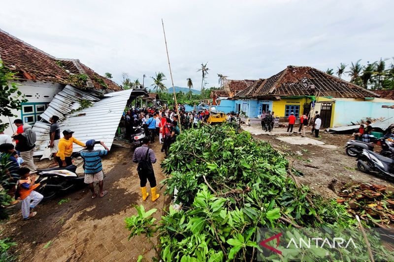 Jumlah Rumah Terdampak Puting Beliung Di Bondowoso Bertambah Jadi 202