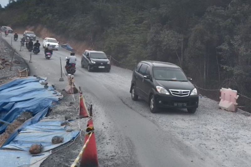 Bpjn Riau Sudah Membuka Jalan Dua Arah Di Km Kampar Antara News