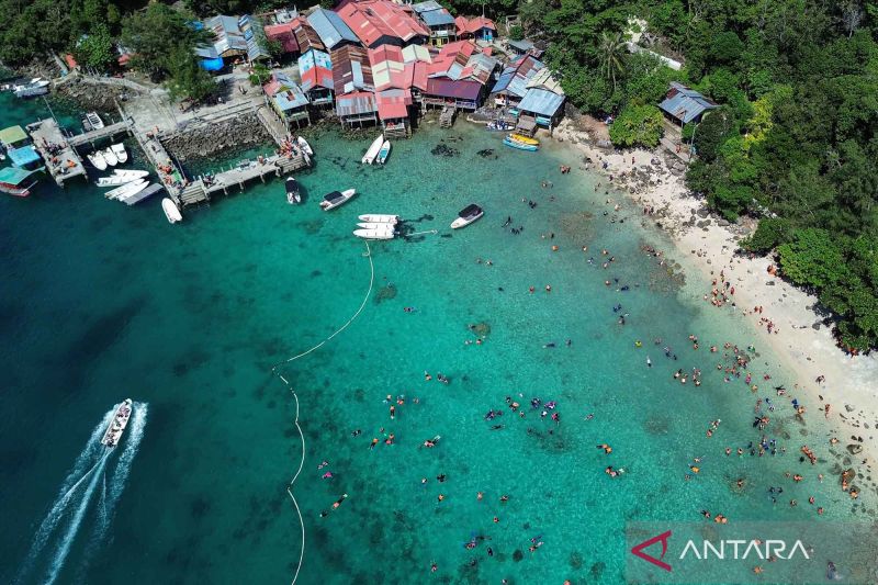 Berwisata Di Pulau Rubiah Saat Libur Panjang Isra Miraj Dan Imlek