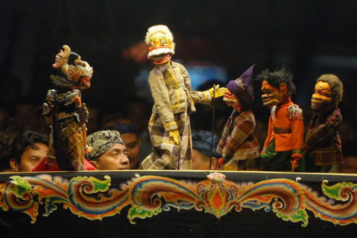 Lihat 6.000 koleksi Museum Wayang yuk...