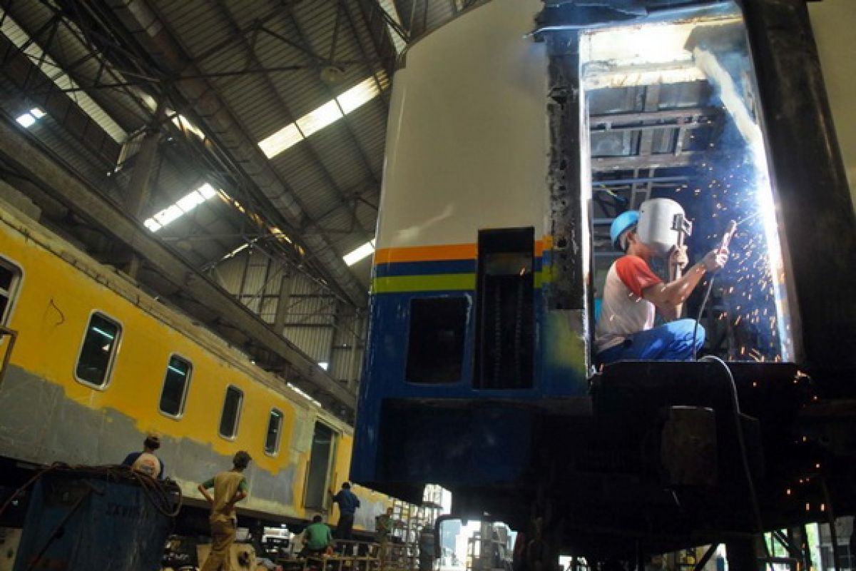 Stasiun Tanjung Priok Siapkan 10 Gerbong Mudik