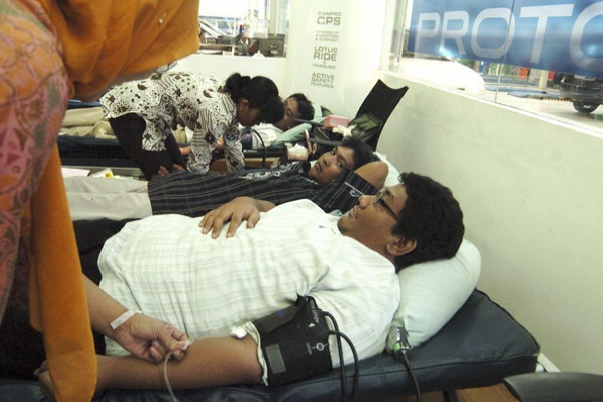 Blood stock predicted to decline in fasting month