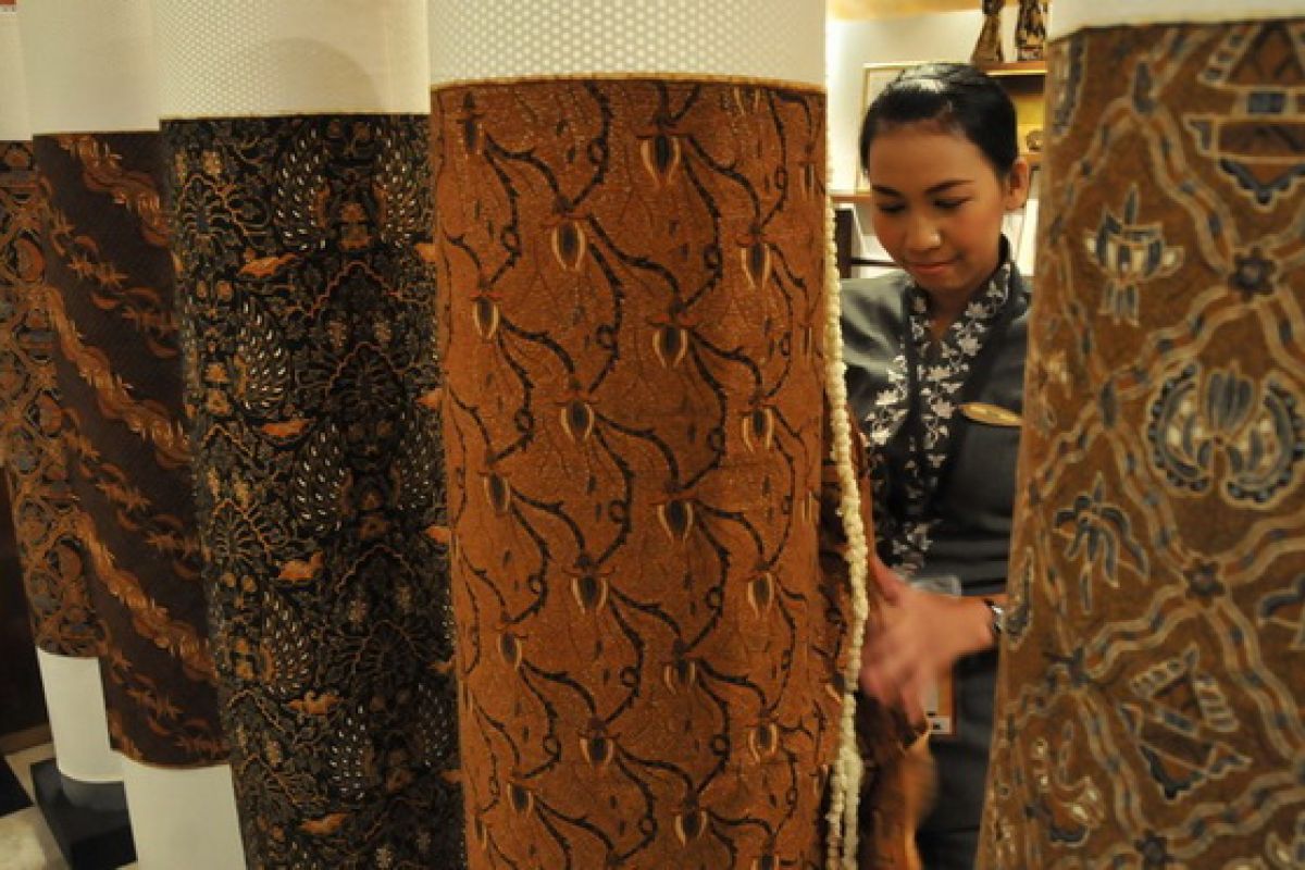 Koleksi batik Jawa lama dipamerkan di Jerman