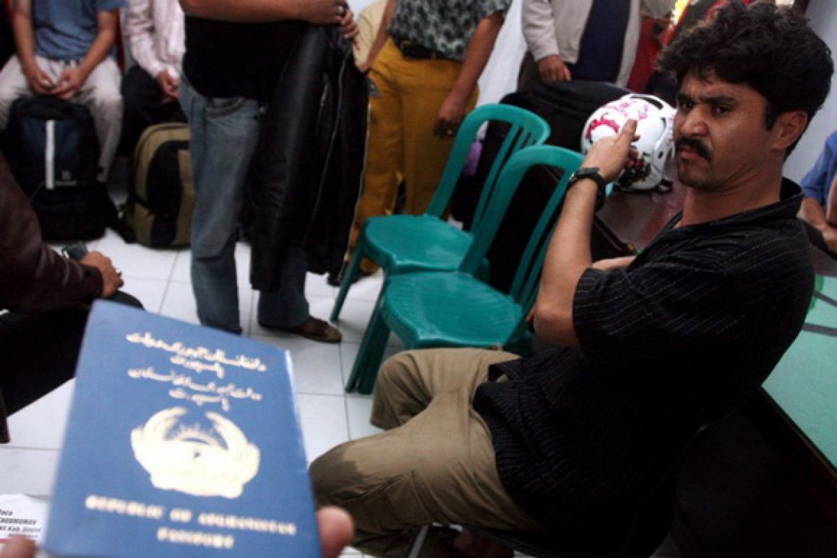 Imigrasi Ambon pulangkan 30 WNA asal Kamboja 