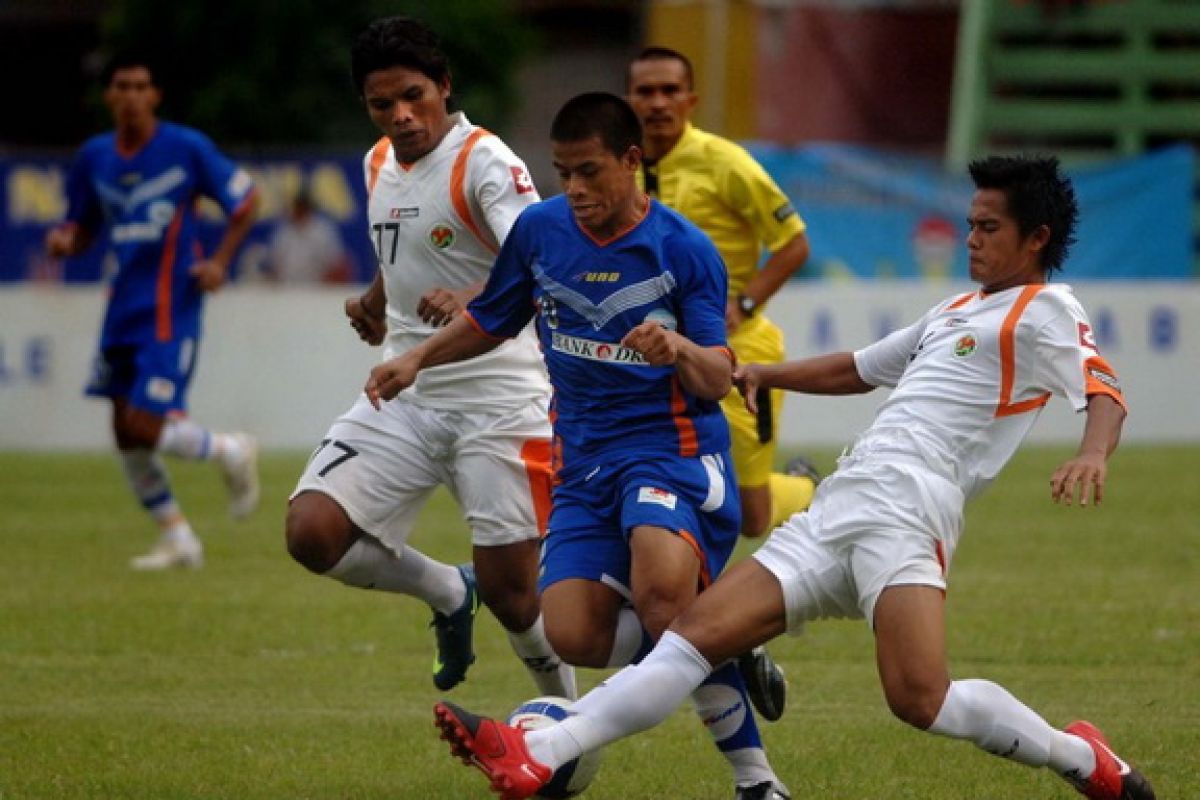 Persisam Menang 1-0 Atas Persib 