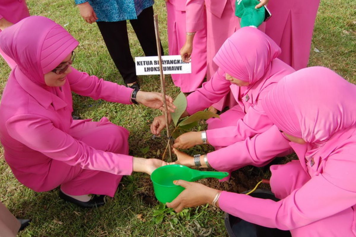 Bhayangkari Aceh Utara wajibkan anggota bawa air minum dari rumah
