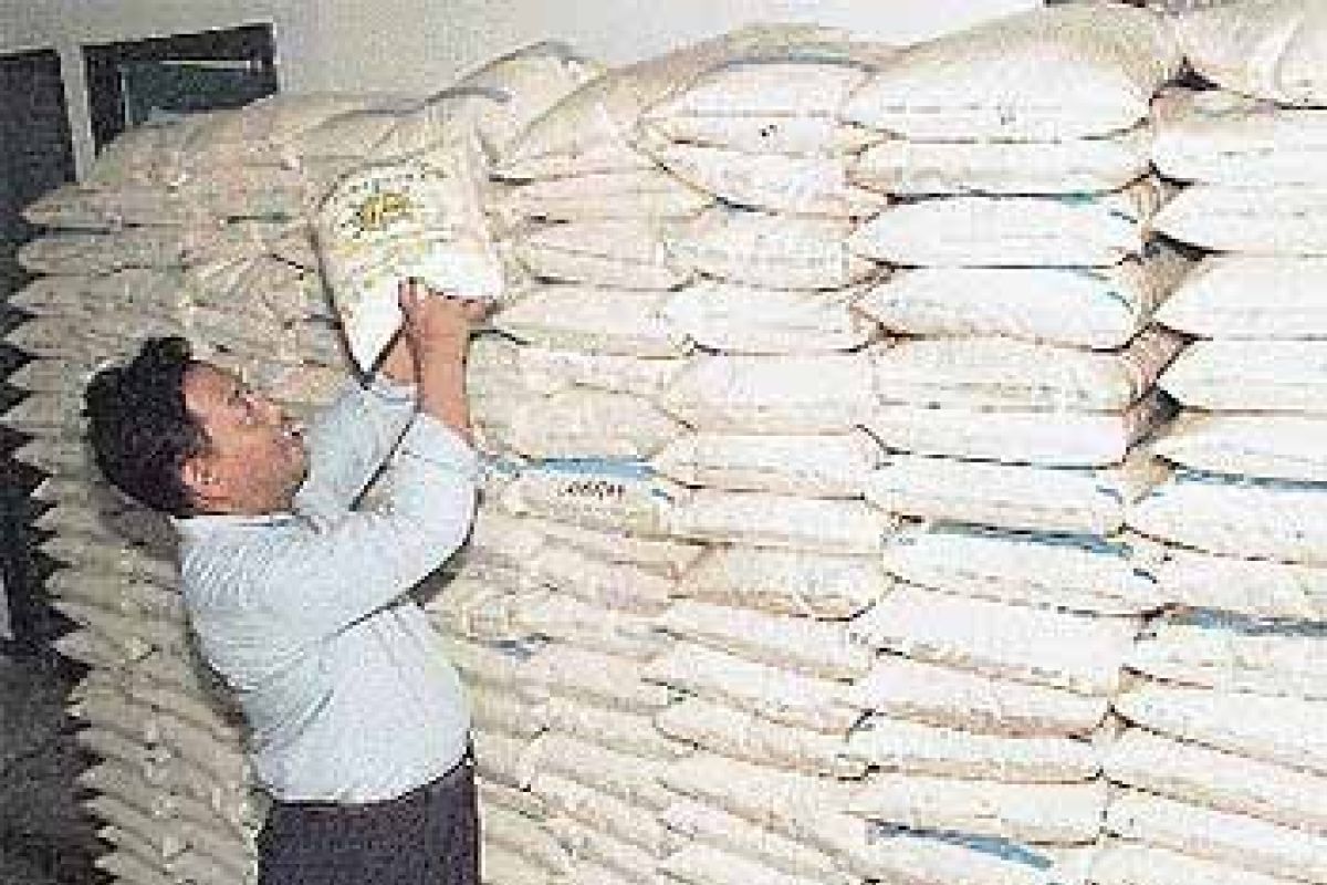 Operasi pasar beras Batam diperpanjang hingga Maret