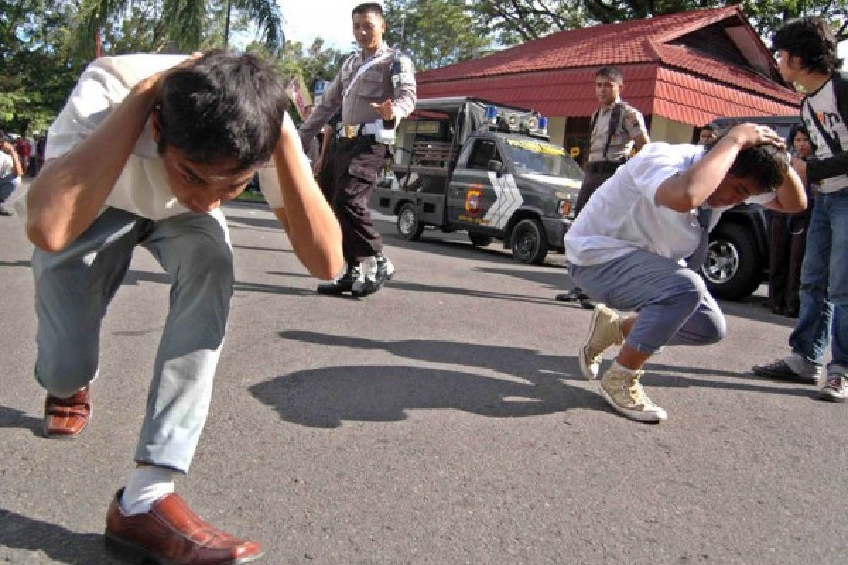 Padang Bina Remaja Nakal Lewat " Desaku Menanti "