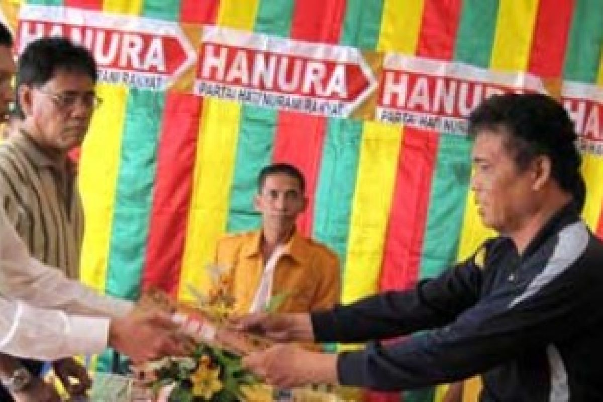 Hendri Frankim Lamar Partai Hanura untuk Pilbup Karimun 