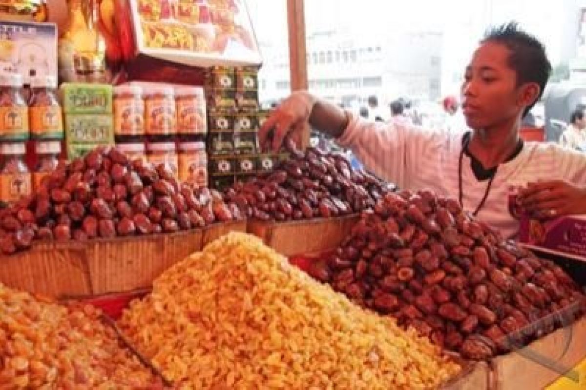 Kurma madu paling laris di Pasar Tanah Abang