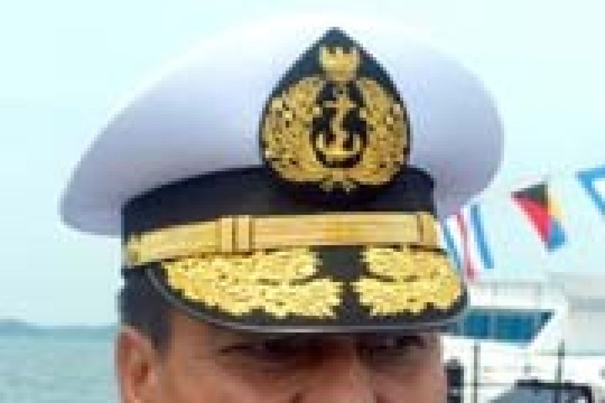 Koarmabar Siagakan Lima Kapal Penghancur di Perbatasan