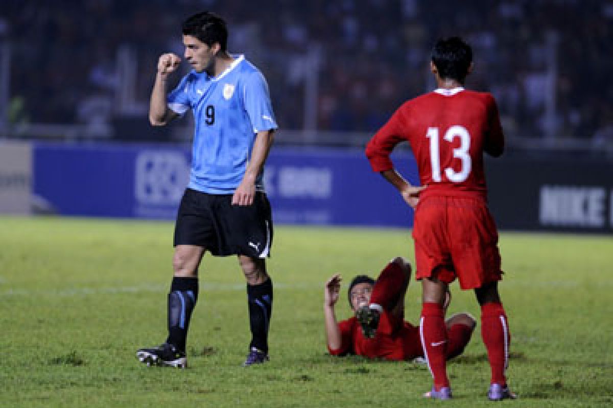 Luis Suarez dan Uruguay Menantang Jerman